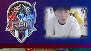 正被